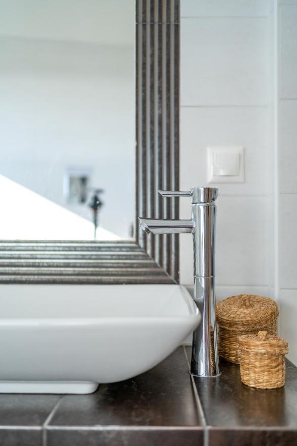 Mira Sitia Luxury Apartment Екстер'єр фото