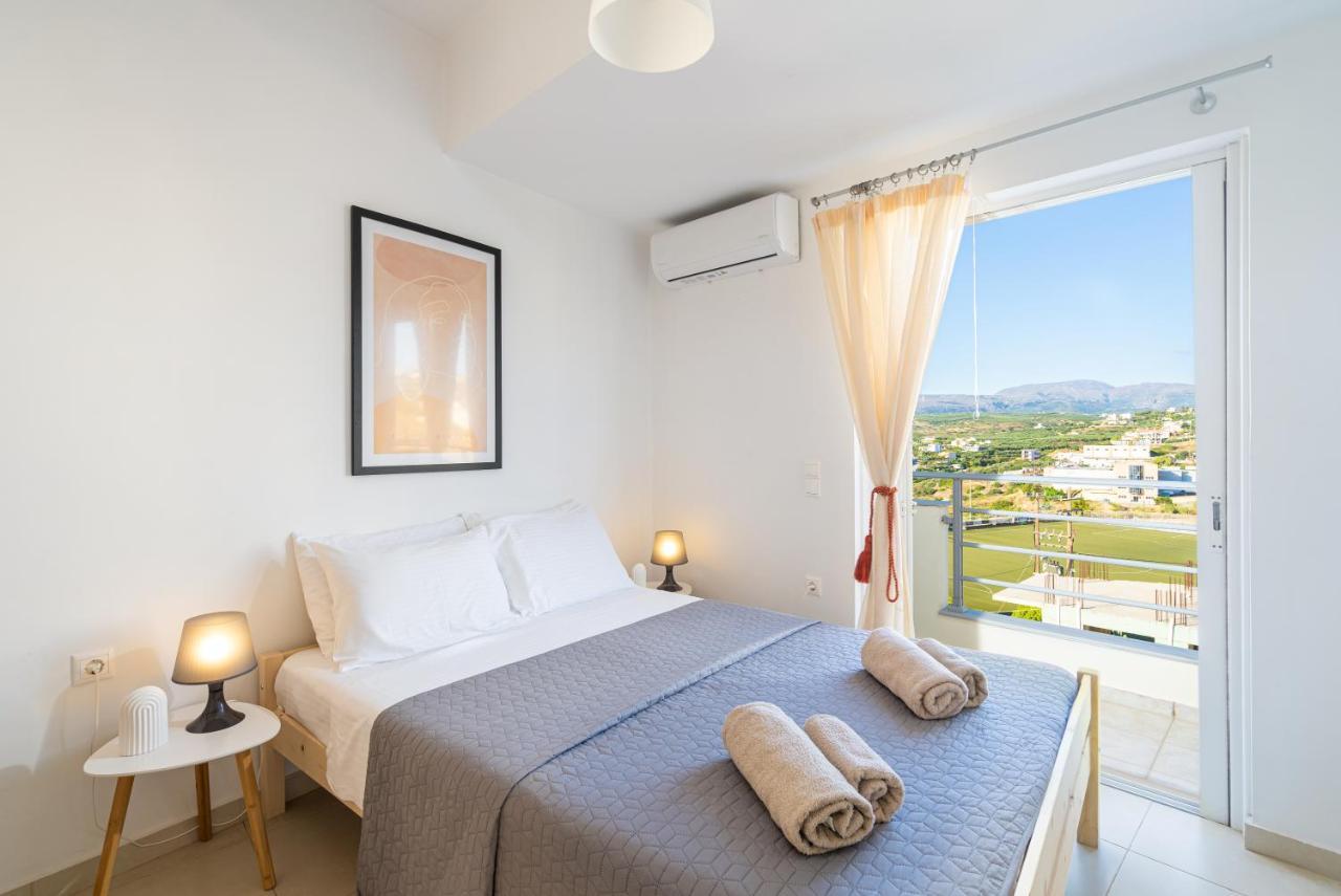 Mira Sitia Luxury Apartment Екстер'єр фото